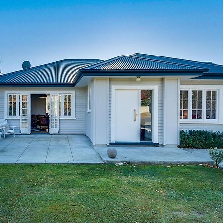 Gem On Gillean - Havelock North Holiday Home Εξωτερικό φωτογραφία