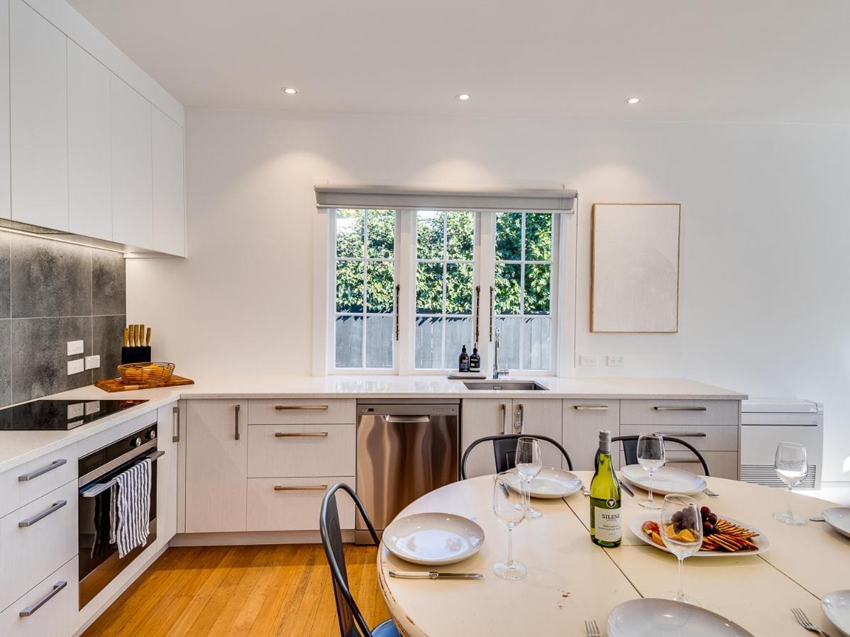 Gem On Gillean - Havelock North Holiday Home Εξωτερικό φωτογραφία